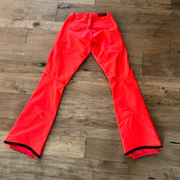 Burton Women’s pink/orange Snow Pants - Picture 4 of 5